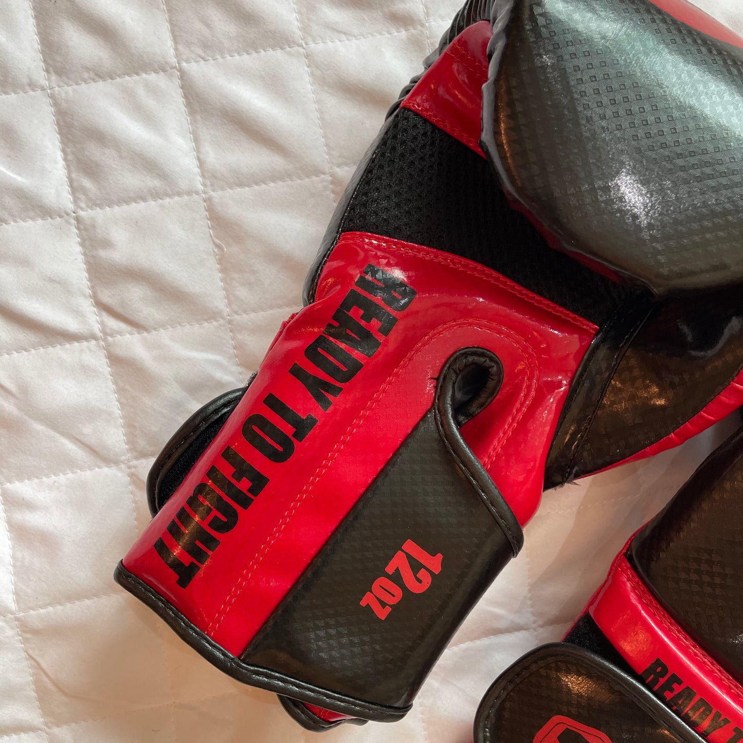 Sanija Rouge Gant de Boxe -ADRIFIT