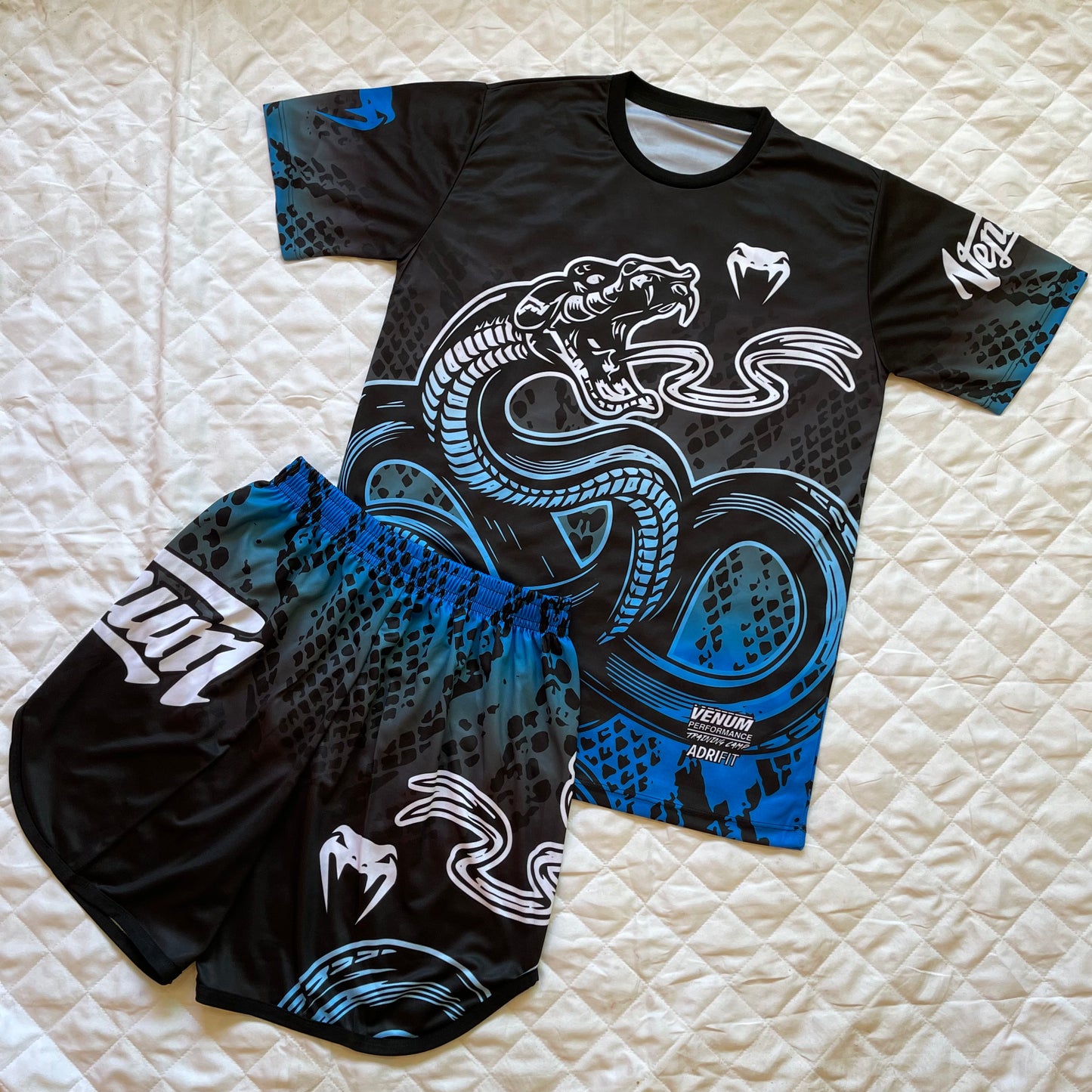 Ensemble Dragon x Venum ( Promotion )