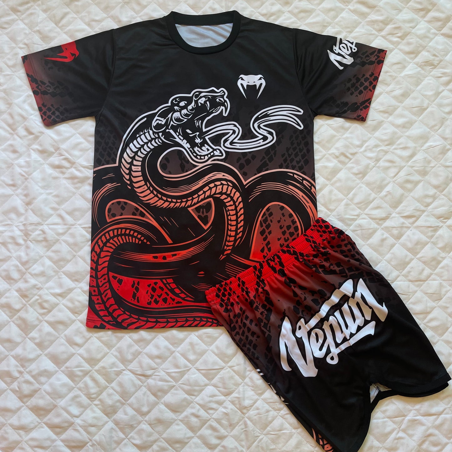 Ensemble Dragon x Venum ( Promotion )