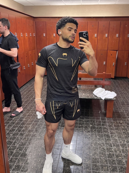 Ensemble Venum Noir/Gold 2026