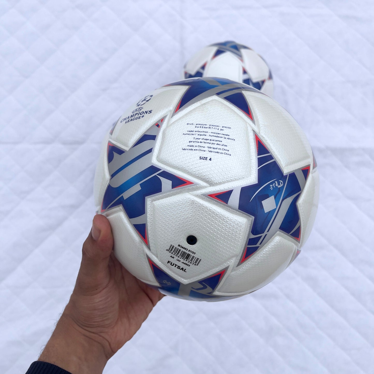 Champions League Ballon FUTSAL - (+ Silicone Socks Gratuite ) T